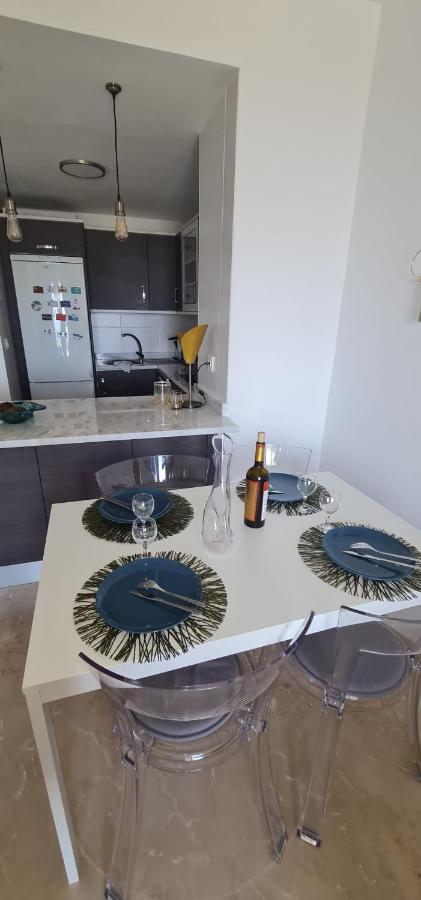 Small Oasis - Appartement 6 Personnes Manilva Ngoại thất bức ảnh